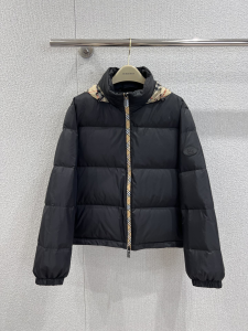 Burberry Reversible Check Snowdon Puffer Jacket Black Burberry Reversible Check Snowdon Puffer Jacket Black