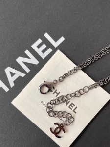 Chanel Pink Bowknot Pearls Necklaces