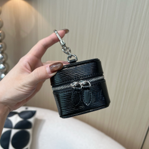 Charms Louis Vuitton Vanity Black Epi Leather Bag Charm and Keychain Charms Louis Vuitton Vanity Black Epi Leather Bag Charm and Keychain