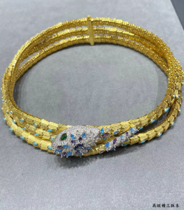 Bvlgari Bulgari Vipper Gold Snake Choker Necklaces Bvlgari Bulgari Vipper Gold Snake Choker Necklaces