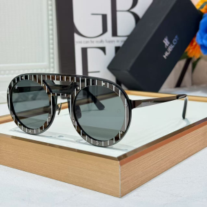 Hublot Oval Luxury Eyewear Sunglasses H315 Black Hublot Oval Luxury Eyewear Sunglasses H315 Black