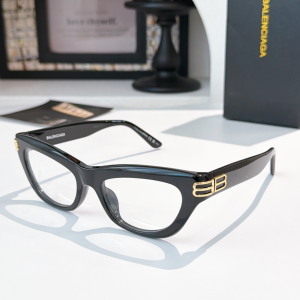 Balenciaga BB Cat Eye Luxury Eyewear Sunglasses BB0430S Black Balenciaga BB Cat Eye Luxury Eyewear Sunglasses BB0430S Black
