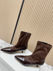 Jacquemus The Tourni Leather and Suede Socks Ankle Boots Brown 45MM Jacquemus The Tourni Leather and Suede Socks Ankle Boots Brown 45MM