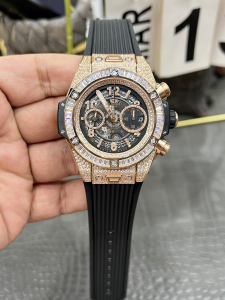 Hublot Big Bang Unico King Diamonds Black Strap Watch Hublot Big Bang Unico King Diamonds Black Strap Watch