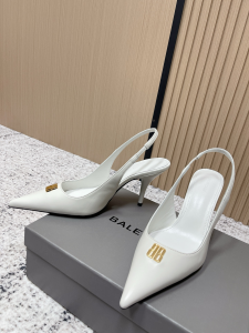 Balenciaga Avenue BB Editor Slingback Pumps White Calf Leather 85MM Balenciaga Avenue BB Editor Slingback Pumps White Calf Leather 85MM