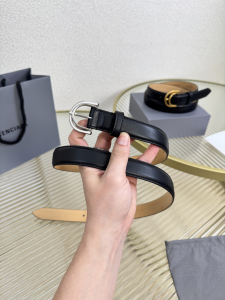 Balenciaga Rodeo Black Calfskin Leather Belt 25MM Balenciaga Rodeo Black Calfskin Leather Belt 25MM