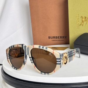 Burberry Curve Pilot Luxury Eyewear Sunglasses BE4479U Beige Burberry Curve Pilot Luxury Eyewear Sunglasses BE4479U Beige