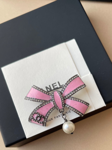 Chanel Crystals CC Pink Bowknot Brooch