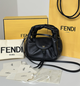 Fendi Spy Mini Black Leather Shoulder Crossbody Bag Fendi Spy Mini Black Leather Shoulder Crossbody Bag