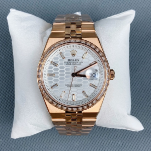 Rolex Land Dweller White Dial Everose Gold Watch 40MM Rolex Land Dweller White Dial Everose Gold Watch 40MM