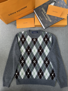 Louis Vuitton Argyle Crewneck Gray Graphite Merino Wool Louis Vuitton Argyle Crewneck Gray Graphite Merino Wool