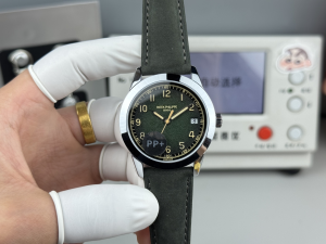 Patek Philippe Calatrava Green Dial Green Leather Strap Watch Patek Philippe Calatrava Green Dial Green Leather Strap Watch