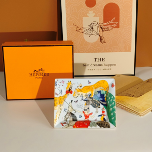 Trays Hermes Story Change Tray