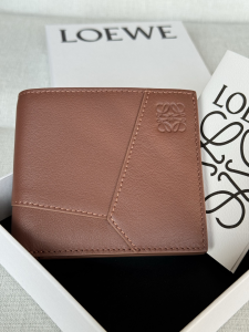 Loewe Puzzle Bifold Wallet Brown Classic Calfskin Leather Loewe Puzzle Bifold Wallet Brown Classic Calfskin Leather