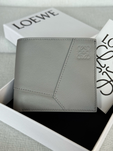 Loewe Puzzle Bifold Wallet Gray Classic Calfskin Leather Loewe Puzzle Bifold Wallet Gray Classic Calfskin Leather