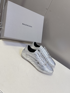 Balenciaga City Silver Metallic Leather Trainer Sneakers Balenciaga City Silver Metallic Leather Trainer Sneakers