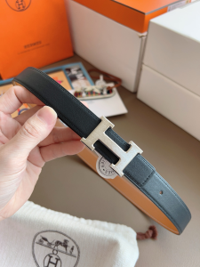 Hermes Classic H Buckle Black Calfskin Leather Belt Hermes Classic H Buckle Black Calfskin Leather Belt