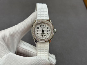 Patek Philippe Aquanaut Luce White Dial Diamond Bezel Ladies Watch Patek Philippe Aquanaut Luce White Dial Diamond Bezel Ladies Watch