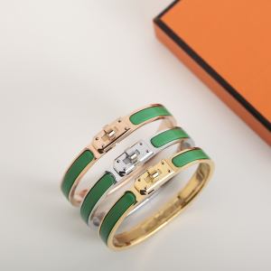 Hermes Mini Clic Kelly Narrow Bracelet Green Hermes Mini Clic Kelly Narrow Bracelet Green