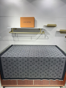 Louis Vuitton Lock and Go Denim Gray Silk Wool Monogram Shawl Scarf Louis Vuitton Lock and Go Denim Gray Silk Wool Monogram Shawl Scarf