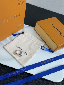 Louis Vuitton Studdy Cocktail Rings