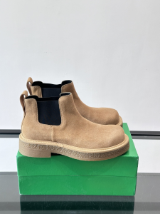 Bottega Veneta Haddock Chelsea Ankle Boot Beige Suede Calfskin Leather Bottega Veneta Haddock Chelsea Ankle Boot Beige Suede Calfskin Leather