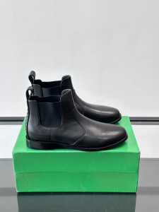 Bottega Veneta Haddock Chelsea Ankle Boot Black Calfskin Leather Bottega Veneta Haddock Chelsea Ankle Boot Black Calfskin Leather