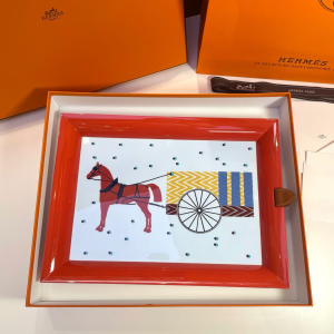 Trays Hermes Atrium Hypnomobile Long Tray Red Hand Painted Lacquered Wood Trays Hermes Atrium Hypnomobile Long Tray Red Hand Painted Lacquered Wood