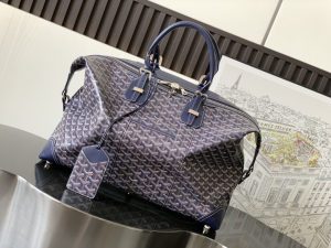 Goyard Travel 45 Carry on Luggage Blue Goyardine Canvas and Cowhide Leather Goyard Travel 45 Carry on Luggage Blue Goyardine Canvas and Cowhide Leather