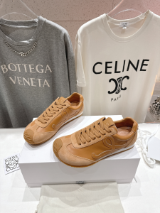 Loewe Ballet 2 Runner Sneakers Beige Suede Calfskin Leather Loewe Ballet 2 Runner Sneakers Beige Suede Calfskin Leather