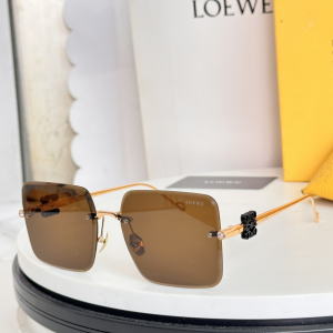 Loewe Anagram Square Butterfly Square Luxury Eyewear Sunglasses LW5091S Brown Loewe Anagram Square Butterfly Square Luxury Eyewear Sunglasses LW5091S Brown