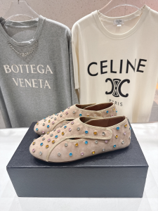 Alaia Flex Slippers with Beads Beige Suede Leather Alaia Flex Slippers with Beads Beige Suede Leather