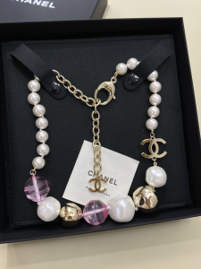 Chanel CC Pearls Pink White Choker Necklaces Chanel CC Pearls Pink White Choker Necklaces