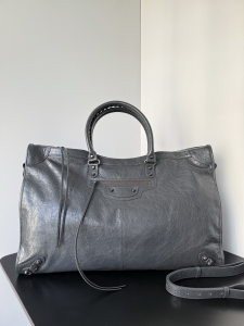 Balenciaga Mens Le City Travel Bag Gray Arena Lambskin Leather Balenciaga Mens Le City Travel Bag Gray Arena Lambskin Leather