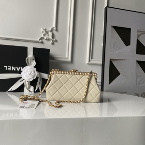 Chanel 2026 Clutch With Chain Pearls Shoulder Bag Beige Quilted Lambskin Leather Chanel 2026 Clutch With Chain Pearls Shoulder Bag Beige Quilted Lambskin Leather