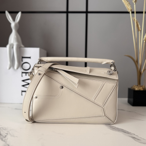 Loewe Panta Small Puzzle Crossbody Bag White Calfskin Leather Loewe Panta Small Puzzle Crossbody Bag White Calfskin Leather