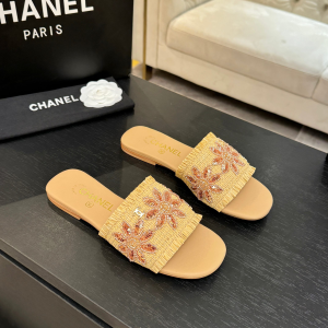 Chanel Crystal Flower Embroidered Raffia Flat Slides Sandals Beige Chanel Crystal Flower Embroidered Raffia Flat Slides Sandals Beige