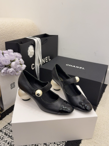 Chanel Mary Janes Pumps with Big Imatation Pearls Black Lambskin Calfskin Chanel Mary Janes Pumps with Big Imatation Pearls Black Lambskin Calfskin