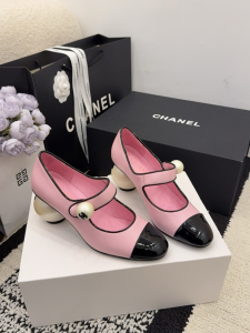 Chanel Mary Janes Pumps with Big Imatation Pearls Pink Lambskin Calfskin Chanel Mary Janes Pumps with Big Imatation Pearls Pink Lambskin Calfskin