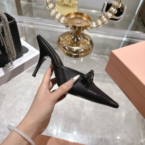 Miu Miu Black Calfskin Leather Bowknot Mules Pumps 80MM Miu Miu Black Calfskin Leather Bowknot Mules Pumps 80MM