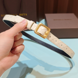 Bottega Veneta Contour Bucket White Woven Leather Belt 20MM Bottega Veneta Contour Bucket White Woven Leather Belt 20MM