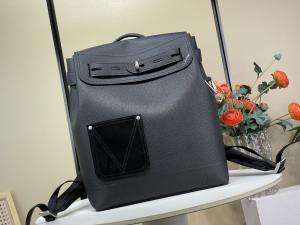Louis Vuitton Steamer Backpack Bag Black Grained Calfskin Leather Louis Vuitton Steamer Backpack Bag Black Grained Calfskin Leather