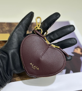 Alaia Le Coeur Mini Red Leather Coin Purse Alaia Le Coeur Mini Red Leather Coin Purse