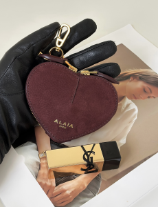 Alaia Le Coeur Mini Red Suede Leather Coin Purse Alaia Le Coeur Mini Red Suede Leather Coin Purse
