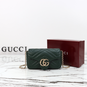 Gucci GG Marmont Mini Chain Shoulder Bag Dark Green Matelasse Chevron Lambskin Leather Gucci GG Marmont Mini Chain Shoulder Bag Dark Green Matelasse Chevron Lambskin Leather