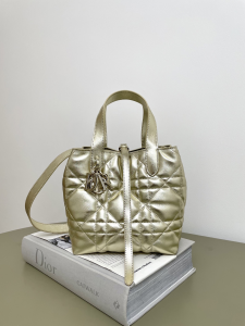 Dior Small Dior Toujours Vertical Tote Shoulder Bag Gold Metallic Crinkled Calfskin Dior Small Dior Toujours Vertical Tote Shoulder Bag Gold Metallic Crinkled Calfskin
