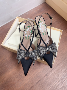 Valentino Bowow Embellished Satin Slingback Pumps Black 80MM Valentino Bowow Embellished Satin Slingback Pumps Black 80MM
