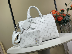 Louis Vuitton Speedy P9 Bandouliere 30 Travel Bag White Monogram Canvas Louis Vuitton Speedy P9 Bandouliere 30 Travel Bag White Monogram Canvas