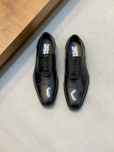 Ferragamo Mens Lace Up Leather Oxford Wingtip Dress Shoes Black Ferragamo Mens Lace Up Leather Oxford Wingtip Dress Shoes Black