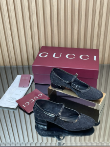 Gucci Charline Black Patent Leather Trimmed Crystal Embellished GG Mesh Mary Jane Pumps Gucci Charline Black Patent Leather Trimmed Crystal Embellished GG Mesh Mary Jane Pumps